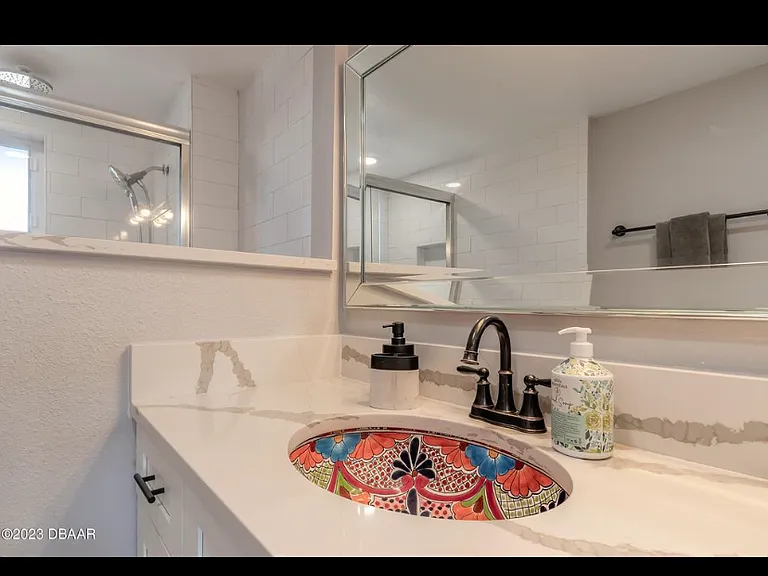 100 Silver Beach Ave — Photo 3