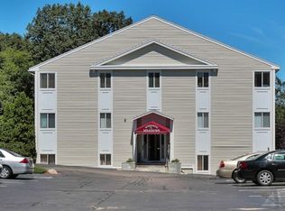 640 S Porter St APT 201, Manchester, NH 03103