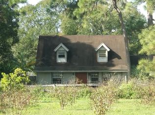 17316 Hanna Rd, Lutz, FL 33549