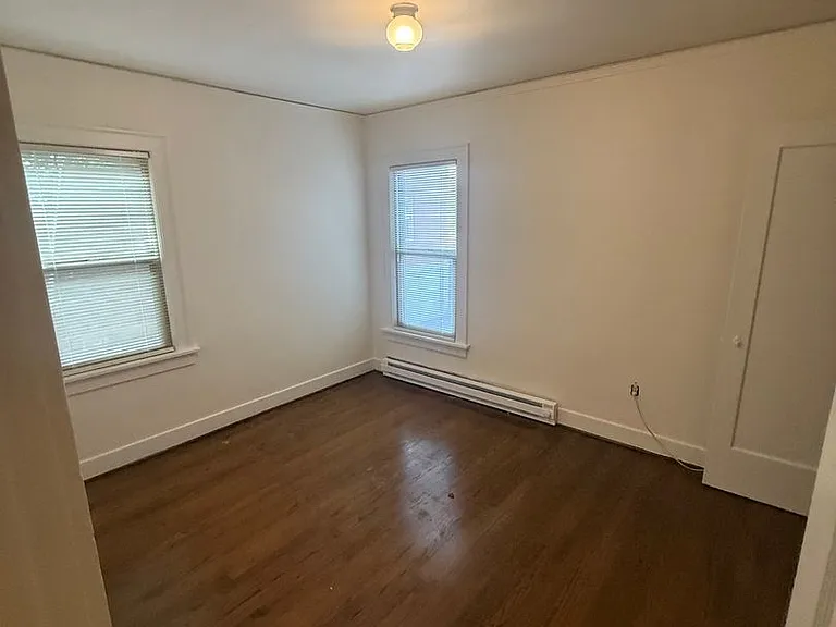 741 Federal Ave E — Photo 15