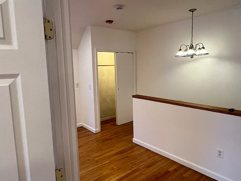2800 Hartford Ave #4 — Photo 26