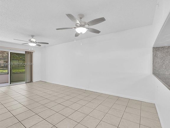 4th image of 1212 Bahama Bnd APT G1