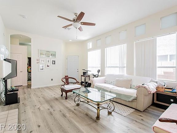 4th image of 3412 Tuscany Village Dr