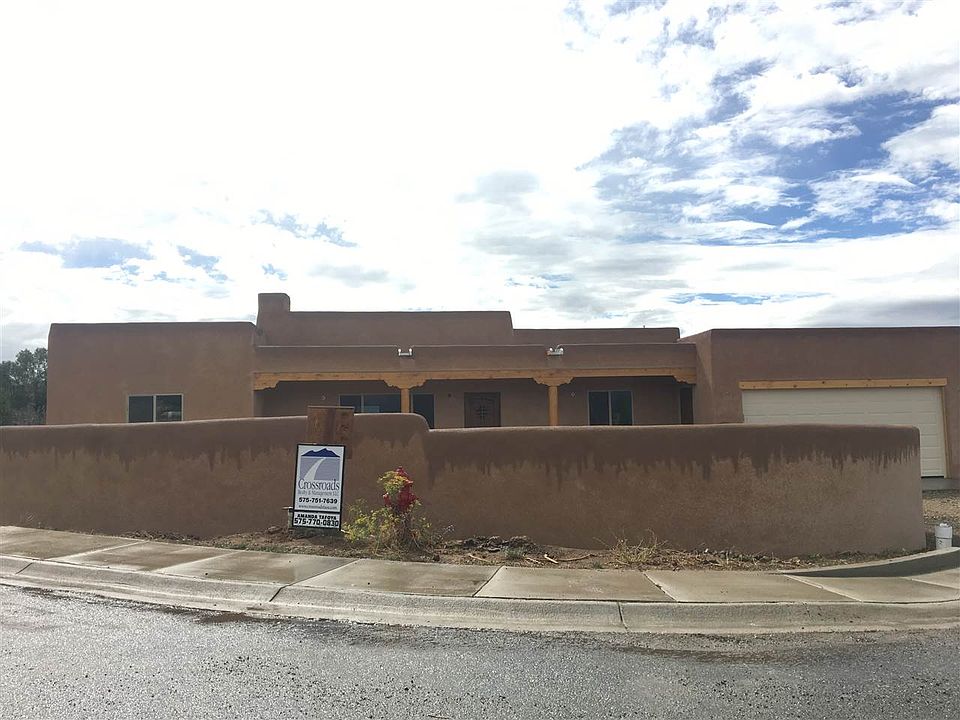 1st image of 204 Las Olas Dr