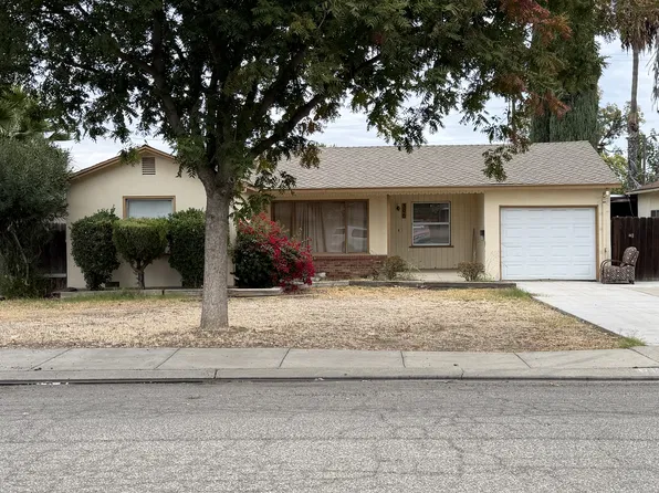 306 S 7th St, Patterson, CA 95363