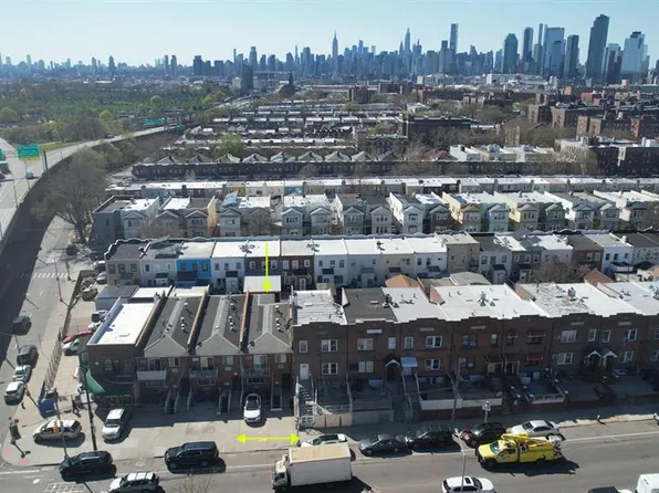 50-54 48th Street image 2 of 21