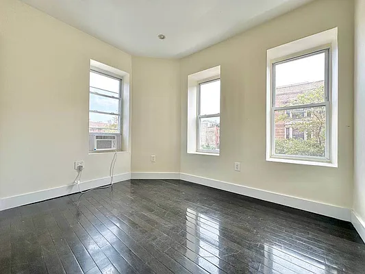 Rented by Doorway NYC, LLC | media 3