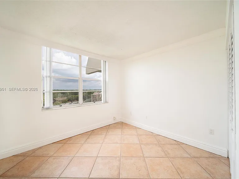 13120 SW 92nd Ave #B-6 — Photo 7