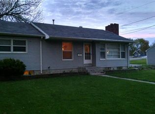 707 Carney Ave, Mankato, MN 56001