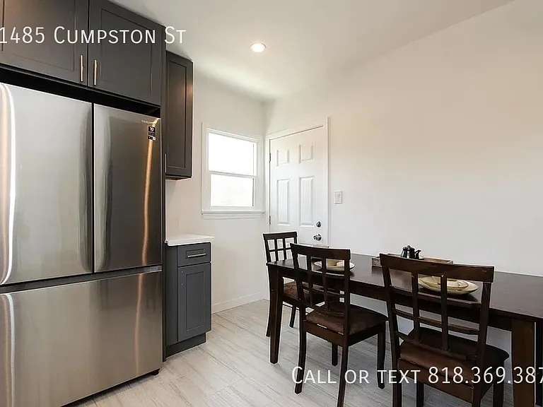 11485 Cumpston St — Photo 8