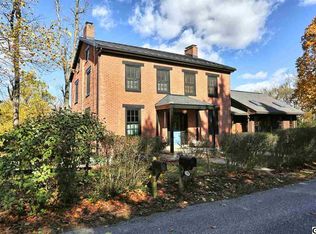 181 Ridge Dr, Carlisle, PA 17015