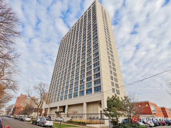 5201 S Cornell Ave APT 28C, Chicago, IL 60615