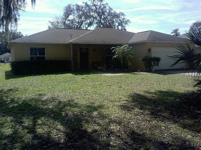 1st image of 220 E 16th St