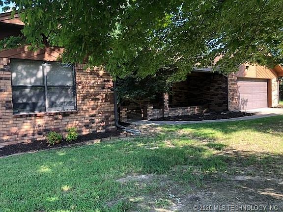 2nd image of 2504 Pelican Dr