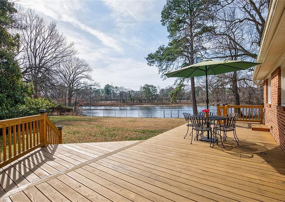 1st image of 442 Leepoint Rd