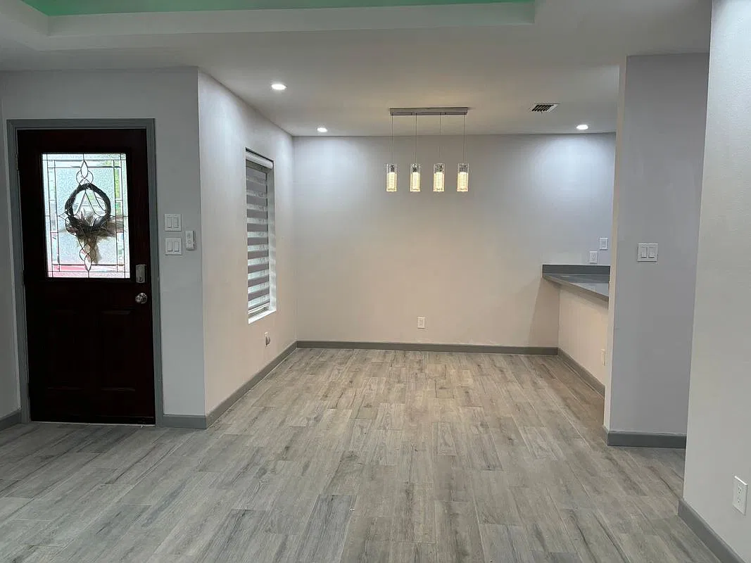3 bed, 2.0 bath, 1092 sqft, $1,650 — Photo 1