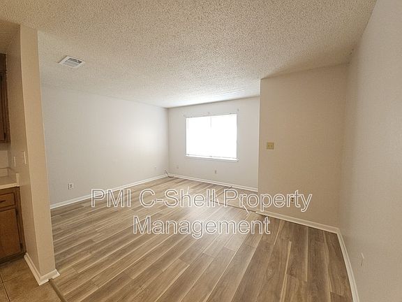 2nd image of 6 Clyde St