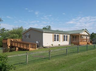 5222 E Van Ness Rd, Pierceton, IN 46562