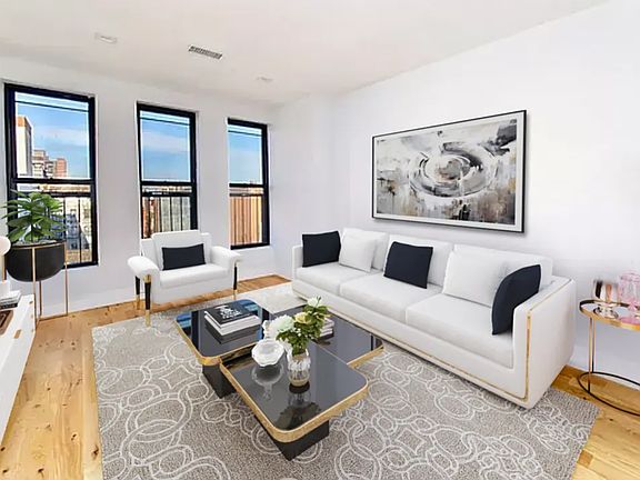 4th image of 708 Willoughby Ave #3