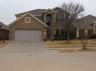 3169 Well Springs Dr, Hurst, TX 76053