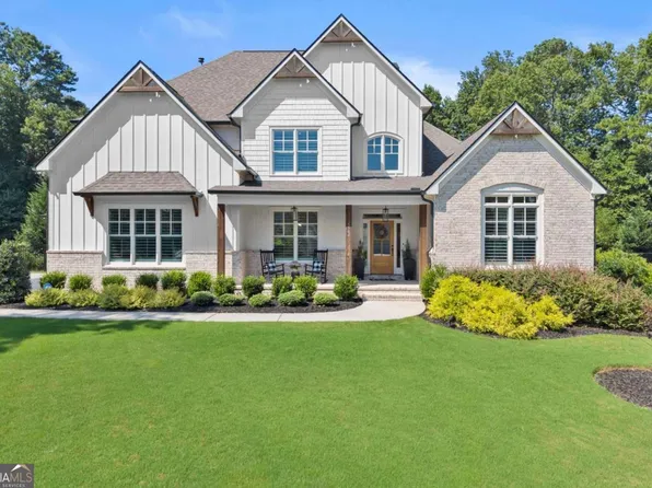 4584 Salmo Dr NE, Roswell, GA 30075
