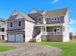 104 Flag Point Rd, Toms River, NJ 08753