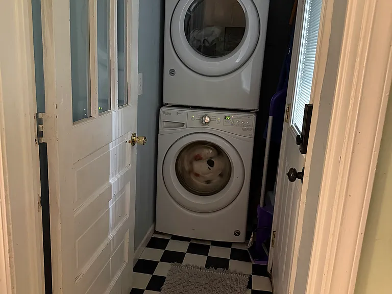 3608 Live Oak St — Photo 9