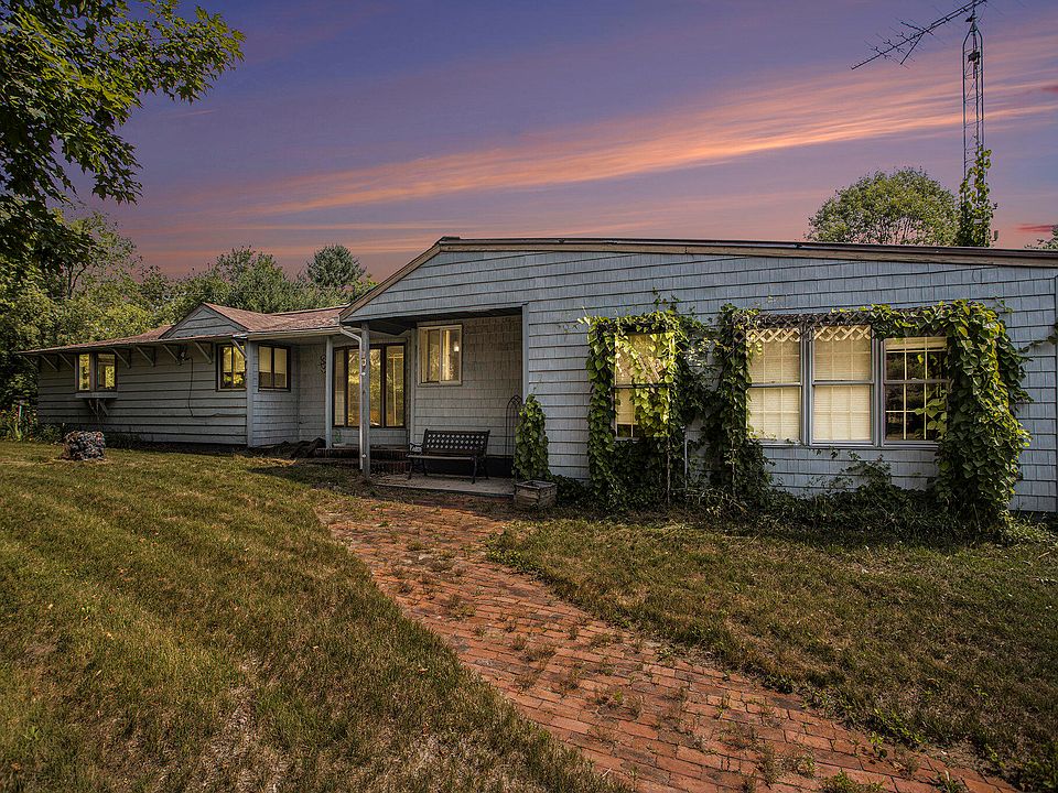 1st image of 6227 Winding Ln
