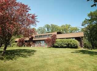 6110 Greenwood Rd, Wonder Lake, IL 60097