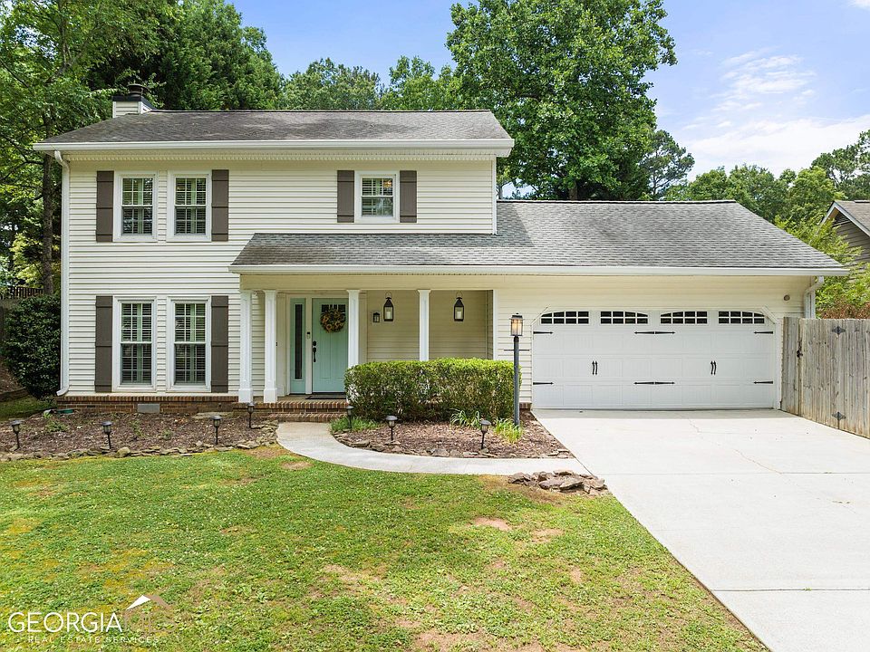 6006 Lanier Heights Cir, Buford, GA 30518 MLS 20128747 Zillow