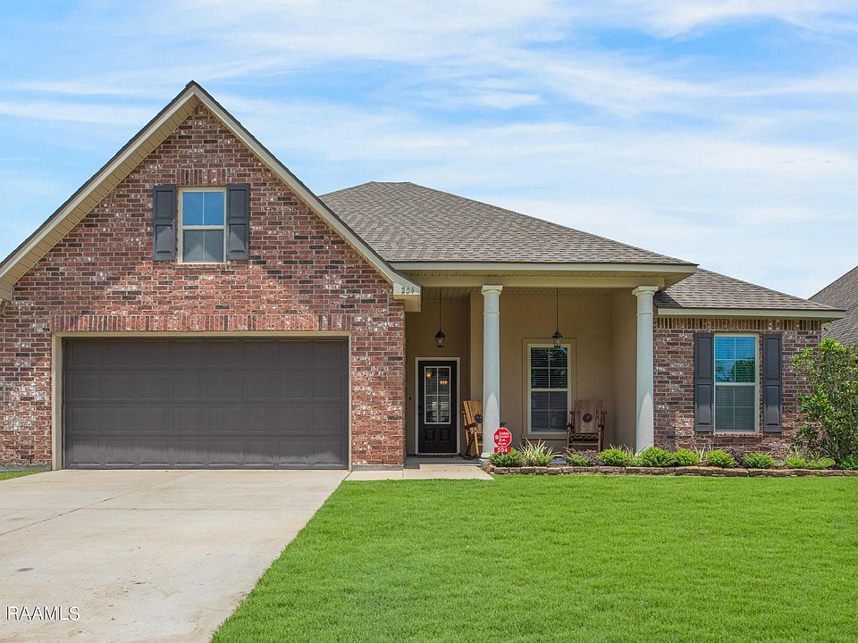 204 Moss Bluff Dr, Lafayette, LA 70507 MLS 23004240 Zillow