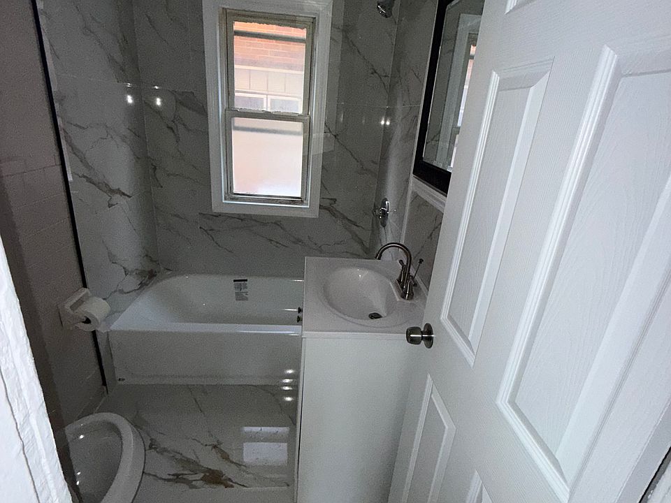 6949 Bingham St #2, photo 10