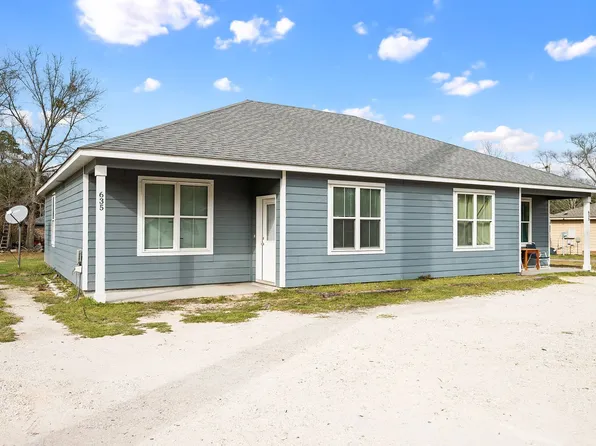 635 E Azalea Ave #A, Foley, AL 36535