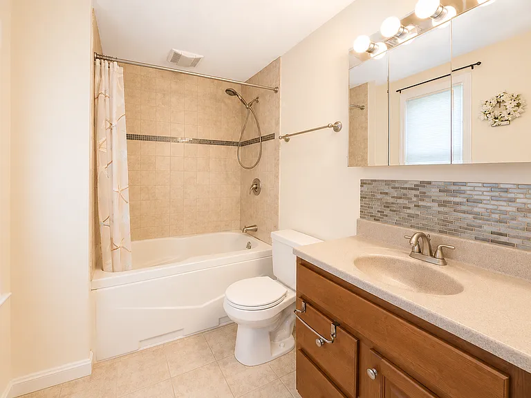 360A Charles St #1 — Photo 19