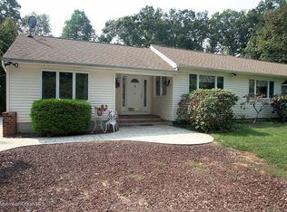 300 Merrick Rd, Farmingdale, NJ 07727