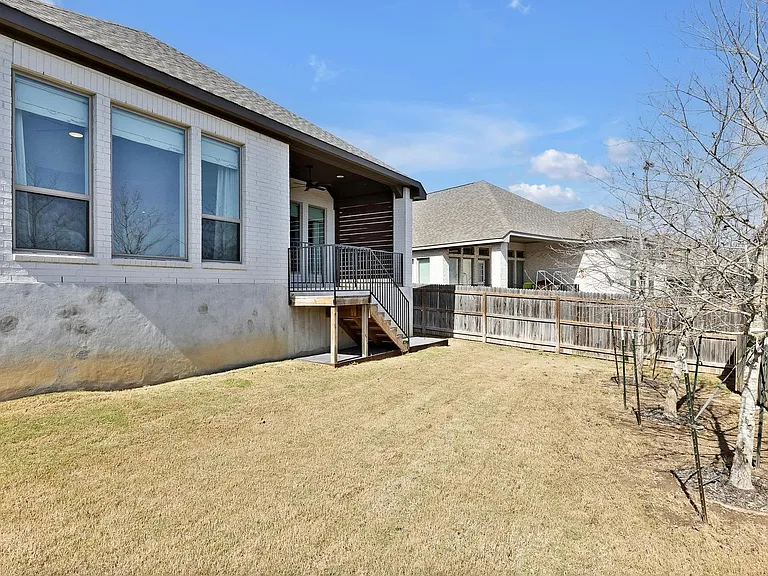 378 Carpenter Hill Dr — Photo 38