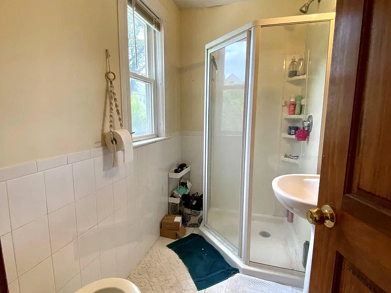 270 Harvard St #2 — Photo 9