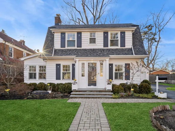 1236 Cavell Ave, Highland Park, IL 60035