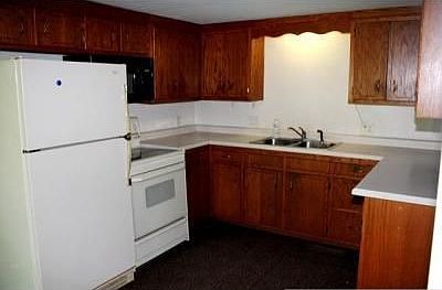 5th image of 10624 Winnetka Ave N