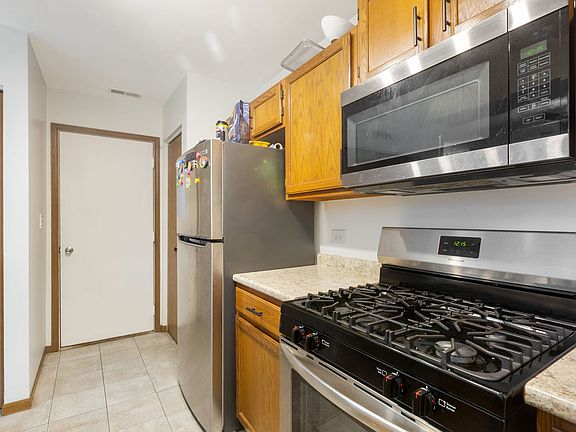 5th image of 3024 Max Ct