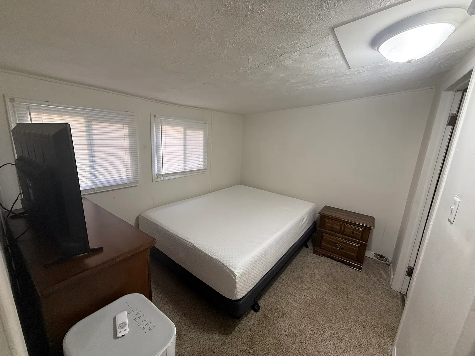 1 bed, $950 — Photo 2