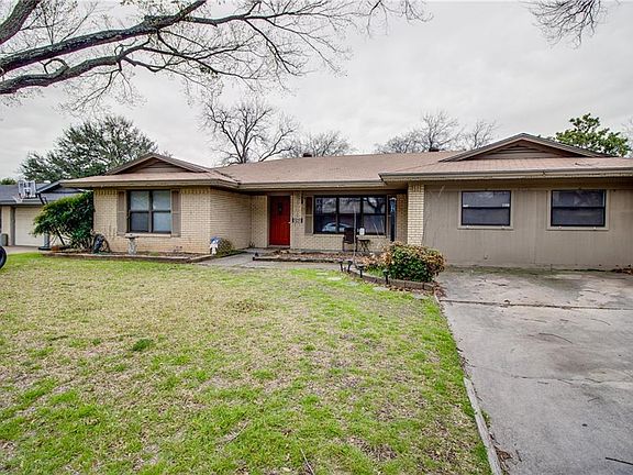 3rd image of 2809 Sadler Ave