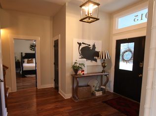 5015 Los Alamitos Dr, Midland, TX 79705