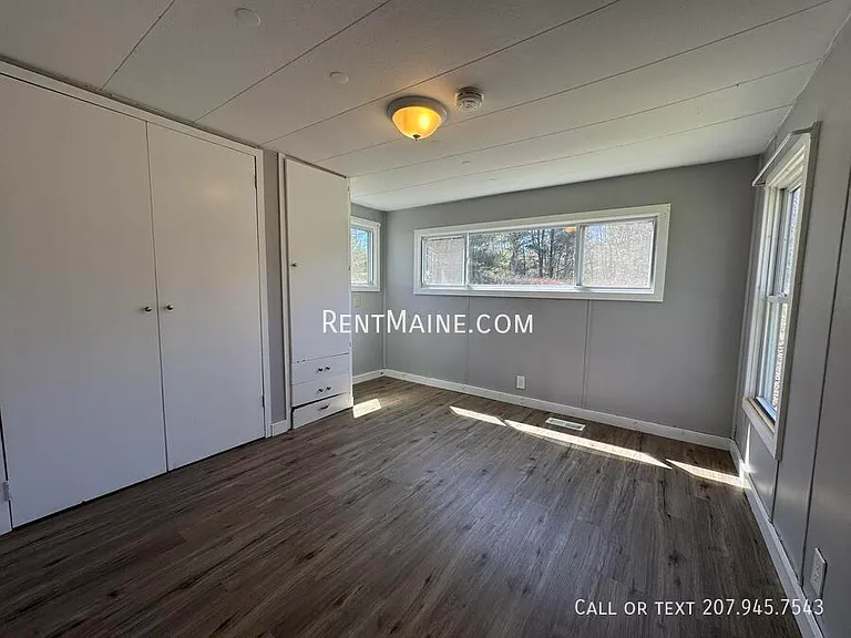 24 Park Dr — Photo 6