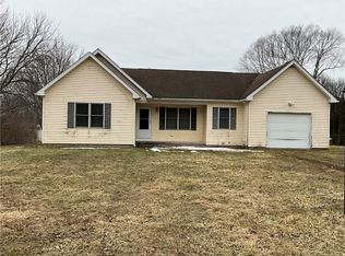 15 Jacklyn Dr, Rochester, NY 14624