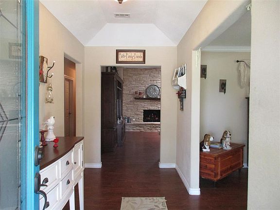 2nd image of 1704 Prestonwood Dr