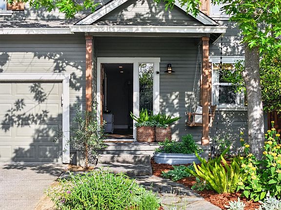 3rd image of 1250 Bragg Street