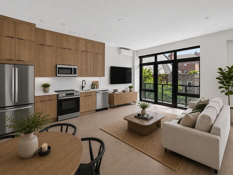 4918 Vernon Blvd #2D — Photo 3