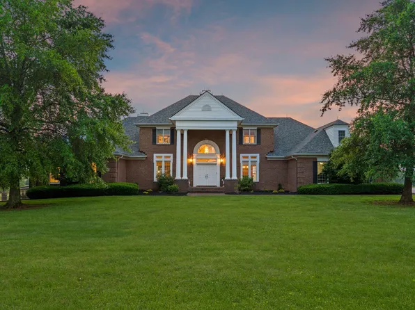27 Sundown Ln, Winchester, KY 40391