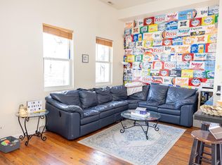 38 N Court St, Athens, OH 45701